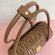 Bagsaaa Miumiu Matelassé nappa leather shoulder bag brown - 28X15X11cm - 3