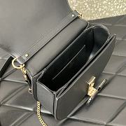 Bagsaaa Valentino Vsling Shoulder Bag In Grainy Calfskin Black - 22x15x5 cm - 4