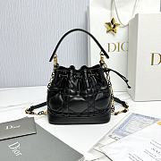 Bagsaaa Small Dior Jolie Bucket Bag Black Macrocannage - 17×16×9cm - 1