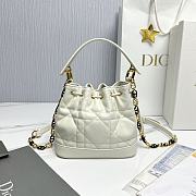 Bagsaaa Small Dior Jolie Bucket Bag Latte Macrocannage - 17×16×9cm - 1