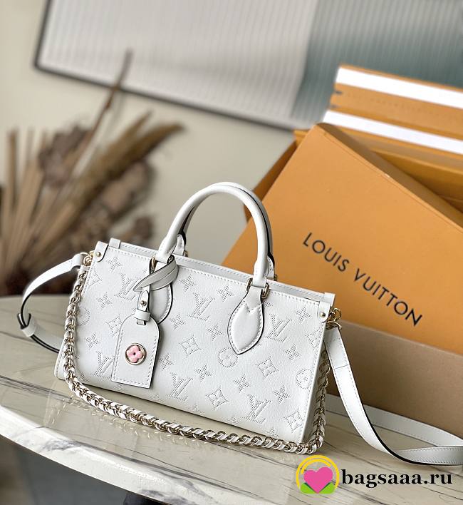 Bagsaaa Louis Vuitton M11274 OnTheGo East West White - 25 x 13 x 10 cm - 1