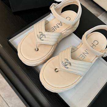 Bagsaaa Chanel Sandals Light Gray Lambskin G46108