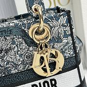 Bagsaaa Dior Medium Lady D-Lite Bag Latte Embroidery with Blue Dior Around the World Motif - 24 x 21 x 12 cm - 2