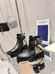 Bagsaaa Burberry Check and Leather Boots - 4