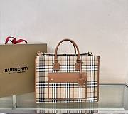 Bagsaaa Burberry Medium Freya Tote Beige - 40 x 16 x 30cm - 1