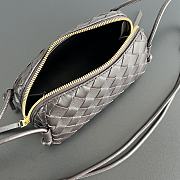 Bagsaaa Bottega Veneta Intrecciato Concert Pouch 794258 Fondant - 18.5*11.5*8.5 cm - 3