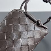 Bagsaaa Bottega Veneta Intrecciato Concert Pouch 794258 Fondant - 18.5*11.5*8.5 cm - 2