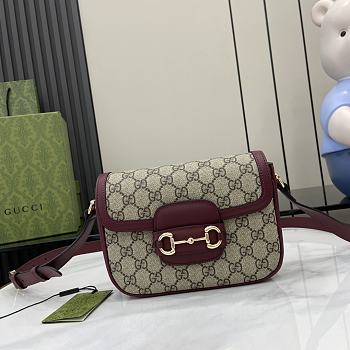 Bagsaaa Gucci Horsebit 1955 mini shoulder bag 815205 Beige & Red - 20 x 14.5 x 5 cm