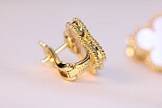 Bagsaaa Van Cleef & Arpels Vintage Alhambra earrings gold - 2