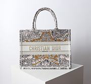 Bagsaaa Medium Dior Book Tote Latte Embroidery with Gold-Tone Dior Around the World Motif - 36 x 27.5 x 16.5 cm - 1