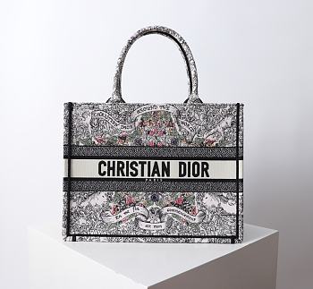 Bagsaaa Medium Dior Book Tote Latte Embroidery with Multicolor Dior Around the World Motif - 36 x 27.5 x 16.5 cm