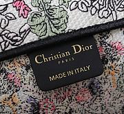 Bagsaaa Medium Dior Book Tote Latte Embroidery with Multicolor Dior Around the World Motif - 36 x 27.5 x 16.5 cm - 2