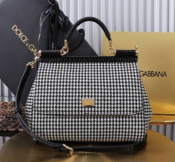 Bagsaaa D&G Large Sicily Handbag in houndstooth fabric - 21 x 25 x 12 cm