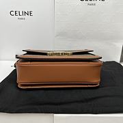 Bagsaaa Celine Teen Triomphe Bag in Triomphe Canvas and Calfskin Brown - 18.5 x 13.5 x 7 CM - 3