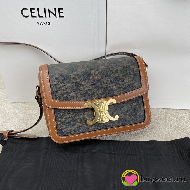 Bagsaaa Celine Teen Triomphe Bag in Triomphe Canvas and Calfskin Brown - 18.5 x 13.5 x 7 CM - 1