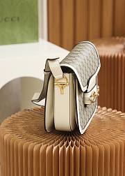 Bagsaaa Gucci Horsebit 1955 small shoulder bag 602204 white & beige - 25 x 18 x 8 cm - 2