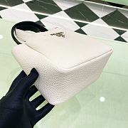 Bagsaaa Prada Leather mini bag 1BA349 white - 18cm - 3