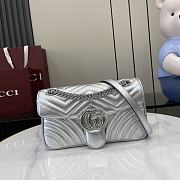 Bagsaaa Gucci GG Marmont Small Shoulder Bag Silver 443497 - 26x15x7cm - 1