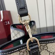 Bagsaaa Gucci GG Emblem small shoulder bag 815103 beige & black - 25 x 25 x 15.5cm - 4