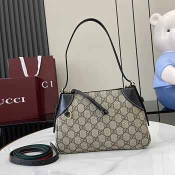 Bagsaaa Gucci GG Emblem Small Shoulder Bag 815218 beige & black - 24.5x16x6cm