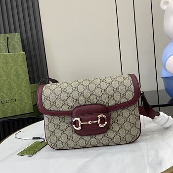 Bagsaaa Gucci Horsebit 1955 small shoulder bag 815178 beige & red - 26x17.5x10 cm