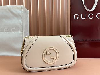 Bagsaaa Gucci Blondie small shoulder bag 815715 light pink - 26.5x16x8 cm