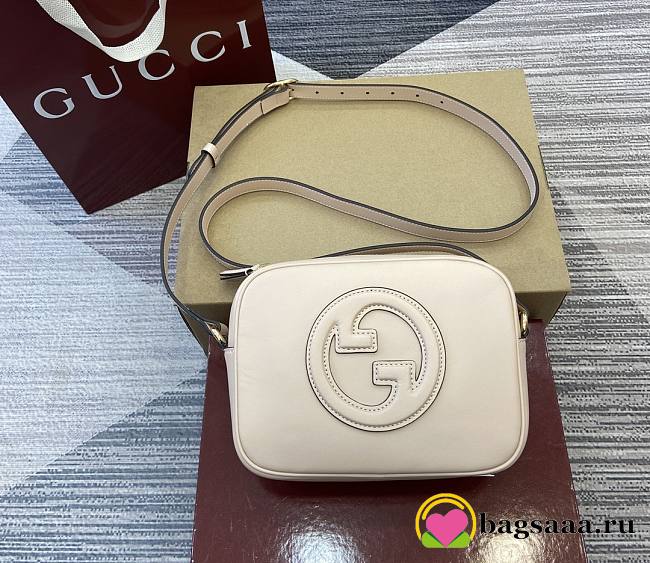 Bagsaaa Gucci Blondie mini shoulder bag 820429 beige - 21x15,5x8 cm - 1