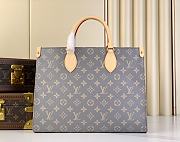 Bagsaaa Louis Vuitton M12415 OnTheGo MM Tote Bag Trianon Grey - 35 x 27 x 14 cm - 1