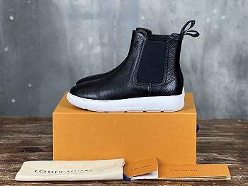 Bagsaaa LV Pacific Chelsea Boot Black