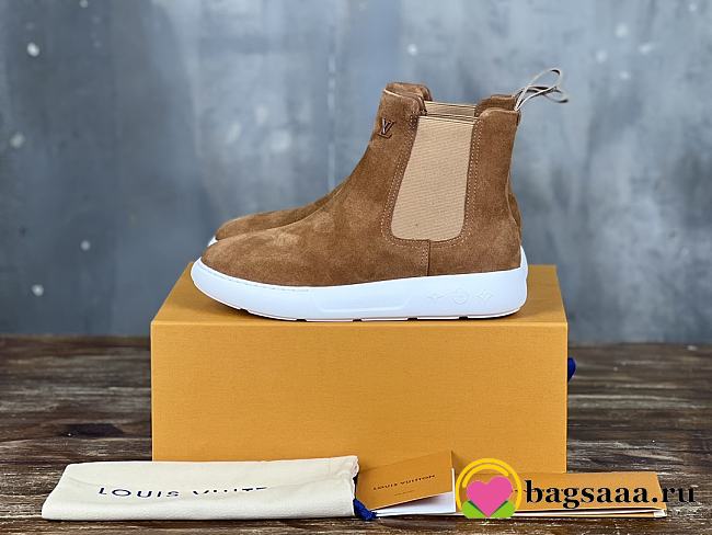 Bagsaaa LV Pacific Chelsea Boot Brown Suede - 1