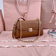 Bagsaaa Miumiu Leather shoulder bag 5BD266 brown - 24x13.5x9 cm - 1