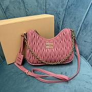 Bagsaaa Miumiu Matelassé nappa leather shoulder bag 5BH211 Pink - 20x17x5 cm - 1