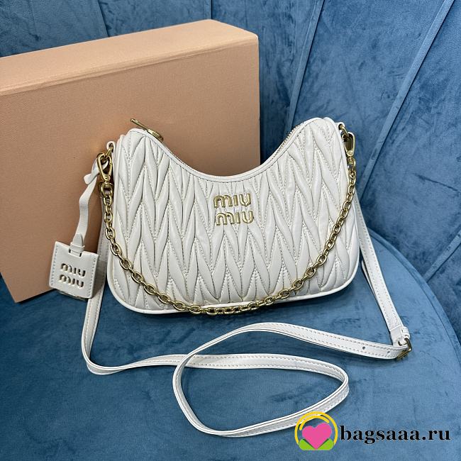 Bagsaaa Miumiu Matelassé nappa leather shoulder bag 5BH211 White - 20x17x5 cm - 1