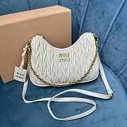 Bagsaaa Miumiu Matelassé nappa leather shoulder bag 5BH211 White - 20x17x5 cm - 1