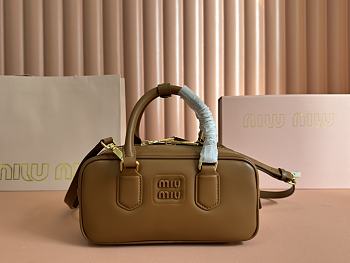 Bagsaaa Miu Miu Arcadie leather bag 5BB142 brown - 22X10.5X7 cm