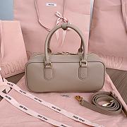 Bagsaaa Miu Miu Large Arcadie leather bag 5BB148 beige - 27X12X9Cm - 2