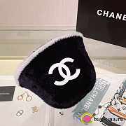 Bagsaaa Chanel Fur Bucket Hat Black - 2