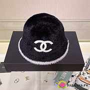 Bagsaaa Chanel Fur Bucket Hat Black - 4