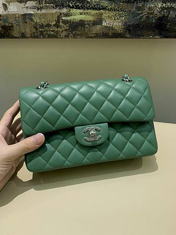 Bagsaaa Chanel Flap Bag Green & Silver Hardware - 23m