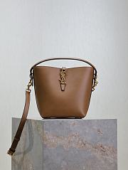 Bagsaaa YSL LE 37 small in shiny leather 749036 brown - 17 X 20 X 13 CM - 1