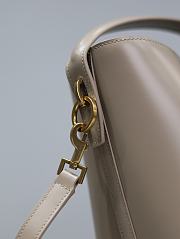 Bagsaaa YSL LE 37 small in shiny leather 749036 beige - 17 X 20 X 13 CM - 2