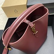 Bagsaaa YSL LE 37 small in shiny leather 749036 red - 17 X 20 X 13 CM - 2