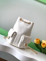 Bagsaaa Chanel Backpack AS5310 White Lambskin - 24.5 x 18 x 8cm - 1