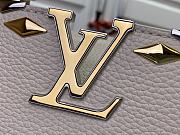 Bagsaaa Louis Vuitton M11964 Capucines BB Bag Quartz White - 27 x 17.3 x 9 cm - 3