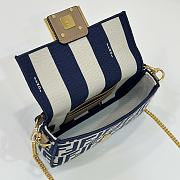 Bagsaaa Fendi Baguette Mini Blue FF jacquard fabric bag - 20x5x13 cm - 4