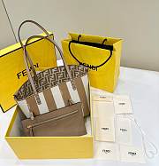 Bagsaaa Fendi Small Roll Reversible shopper in Pequin striped and beige FF fabric - 23cm - 1