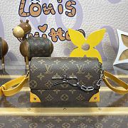 Bagsaaa Louis Vuitton M12811 Steamer Bag Yellow - 18 x 11 x 6.5 cm - 1