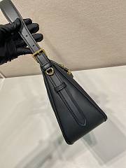 Bagsaaa Prada Aimée large Re-Nylon and leather shoulder bag with padlock 1BC232 black - 34cm - 4