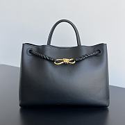 Bagsaaa Bottega Veneta Andiamo 810214 Black - 32x25x11 cm - 1