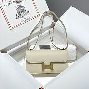 Bagsaaa Hermes Constance Elan White & Gold - 24x12x4 cm - 2